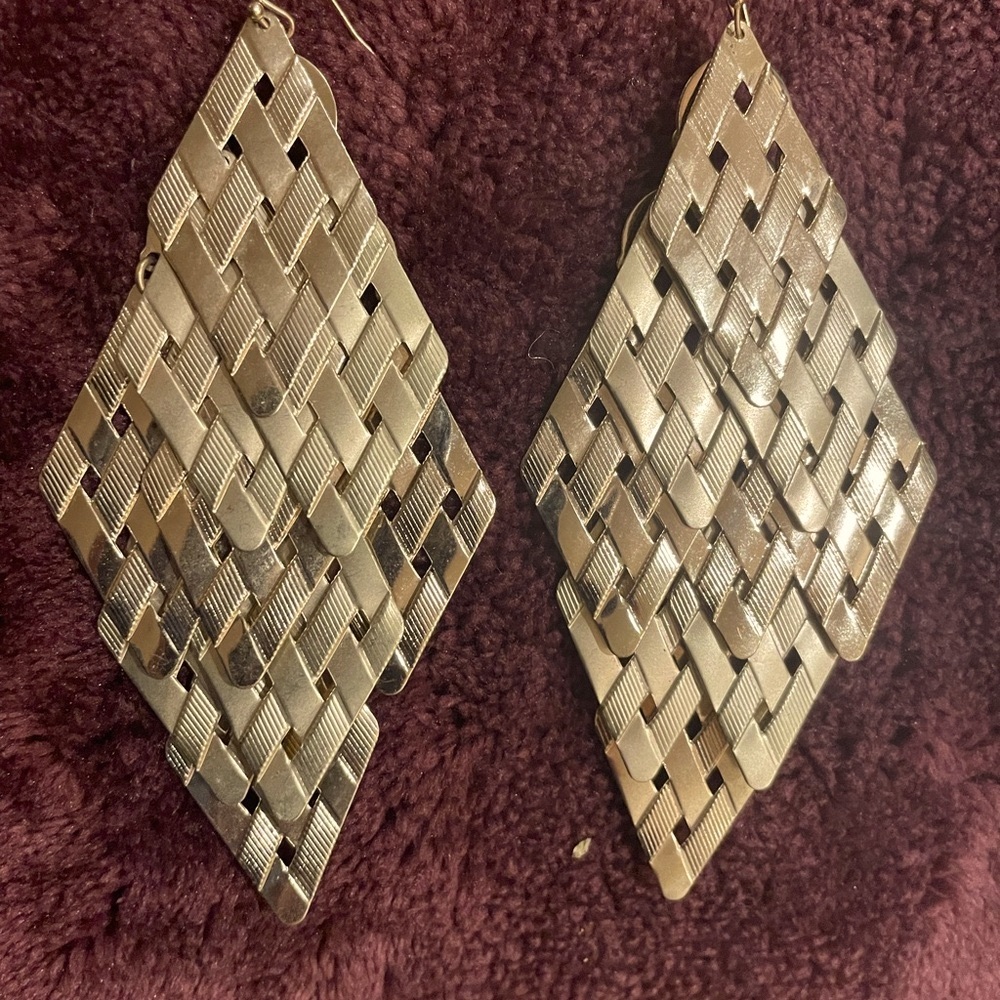 Big Vintage Gold Metal 70’s Earrings